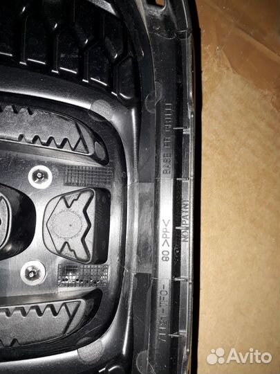 Решетка радиатора Honda Jazz / Fit