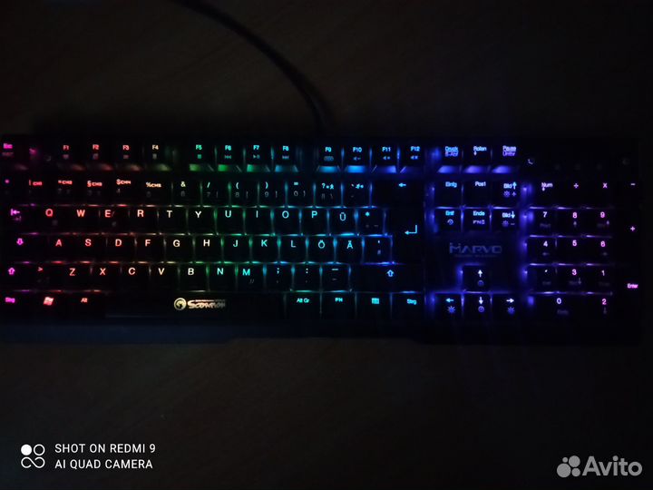 Игровая клавиатура с подсветкой