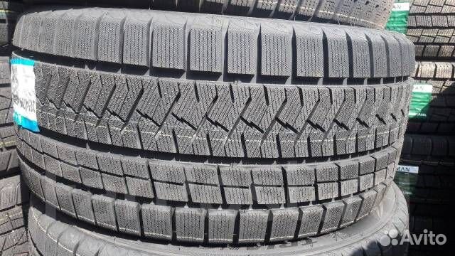 Triangle PL02 275/45 R21 110V