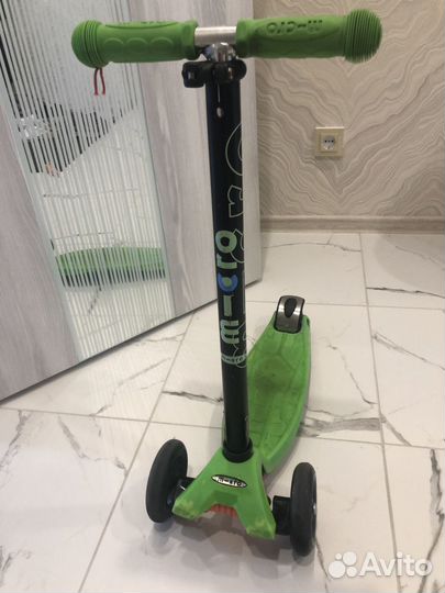 Самокат maxi micro
