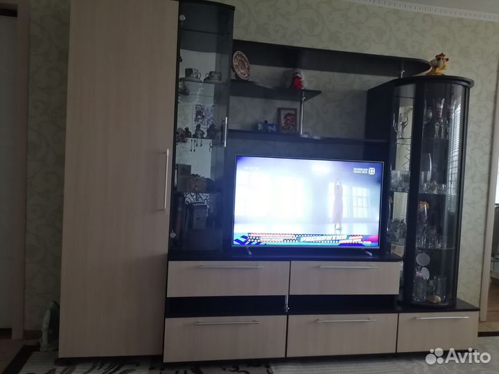 Шкаф стенка в гостиную