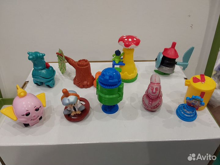 Киндер редкий дерево белка дом гусеница клоун