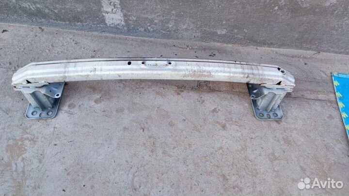 Усилитель бампера передний Mazda Demio DY3W DY5W