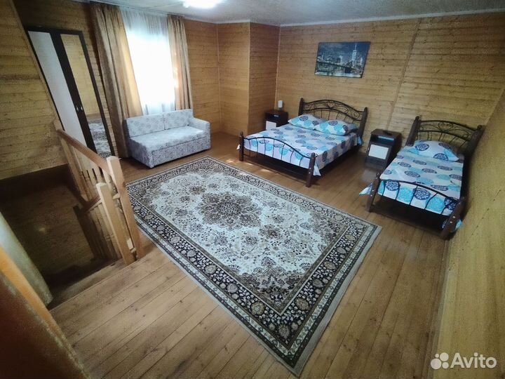 Отдых в Архипо-Осиповке, дом (сруб), тенистый двор