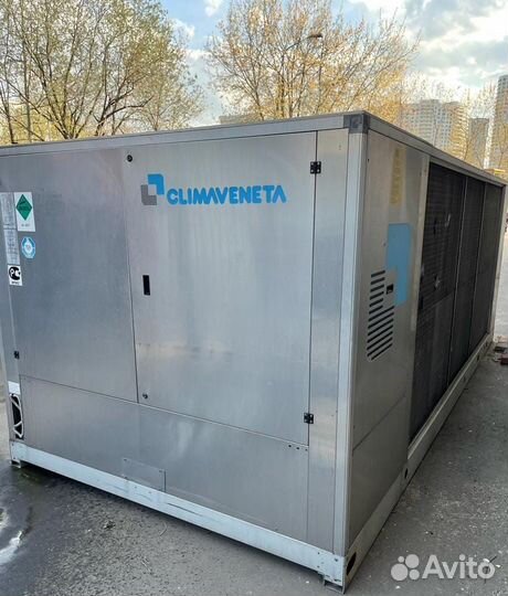 Чиллер для охлаждения воды бу