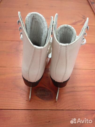 Коньки фигурные Graf montana gold, размер 29