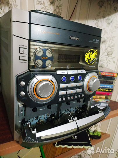 Музыкальный центр