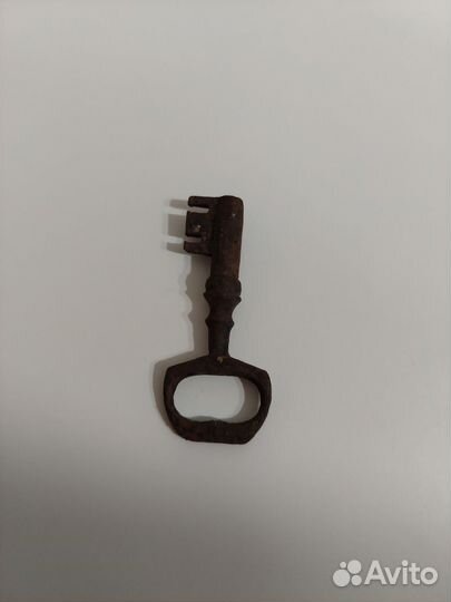 Ключ антикварный