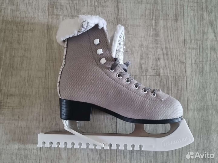 Фитнес-коньки женские nordway lily