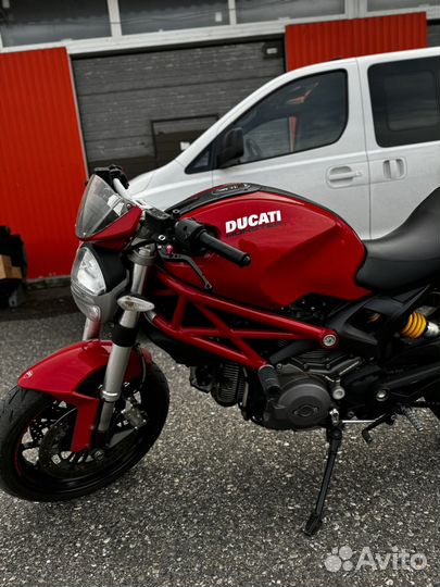 Ducati Monster
