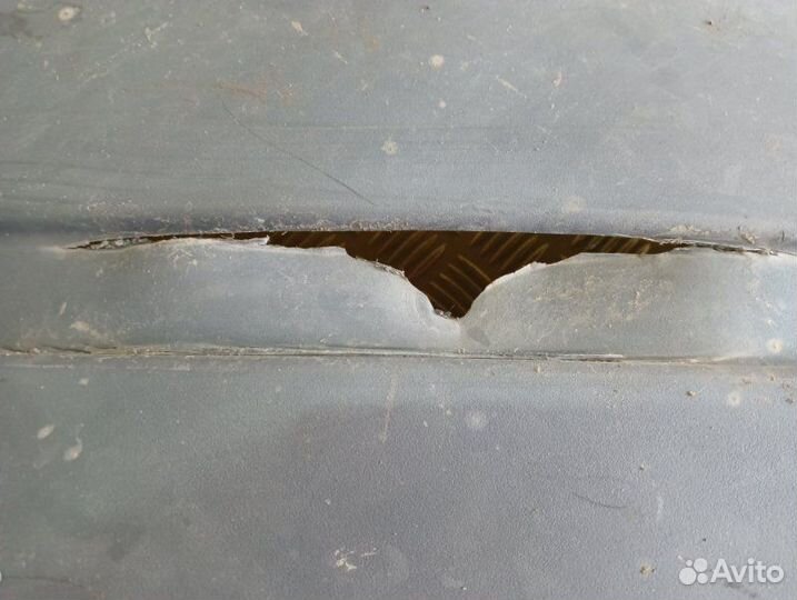 Крыло заднее средняя часть 520мм Man Tga Tgx Tgs