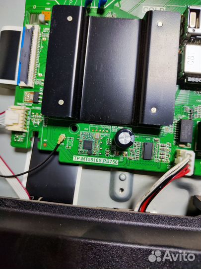 Телевизор Hyundai H-LED32ES5001 (По запчастям)