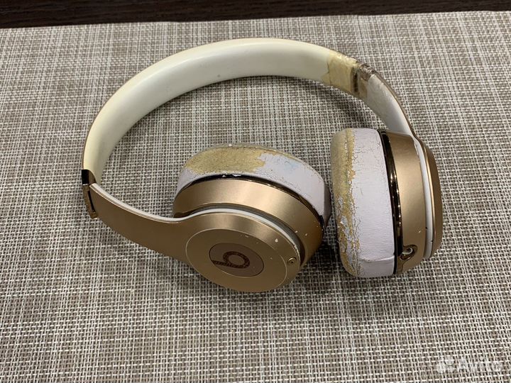 Беспроводные наушники