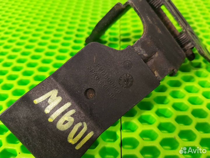 Замок капота Land Rover Range Rover Sport L320