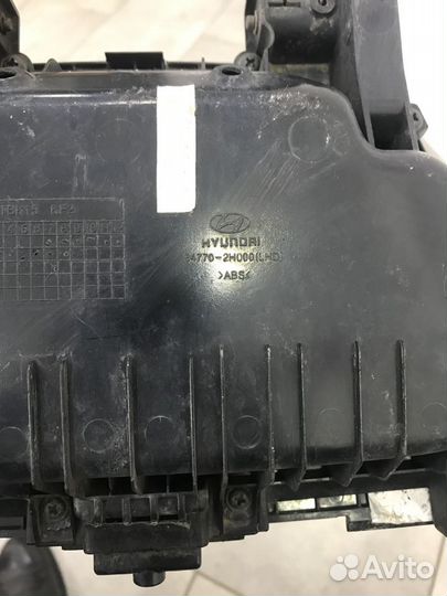 Бардачок Hyundai Elantra 2006-2012