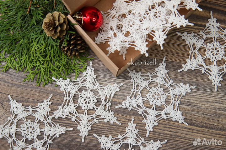 Вязаные снежинки, набор 10 шт. Новогодний декор