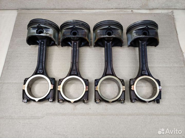 Шатун с поршнем Hyundai G4ED 1.6