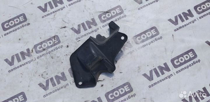 Кожух карданчика рулевой колонки Volkswagen Golf 5