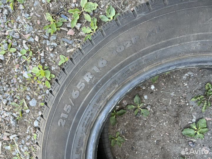 Nokian Tyres Hakkapeliitta R 215/65 R16