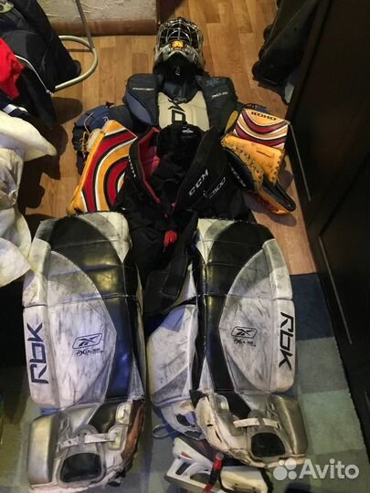 Хоккейная вратарская форма бу руки Koho