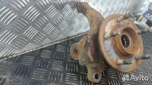 Ступица передняя правая chevrolet captiva 1 (2GM10N901)