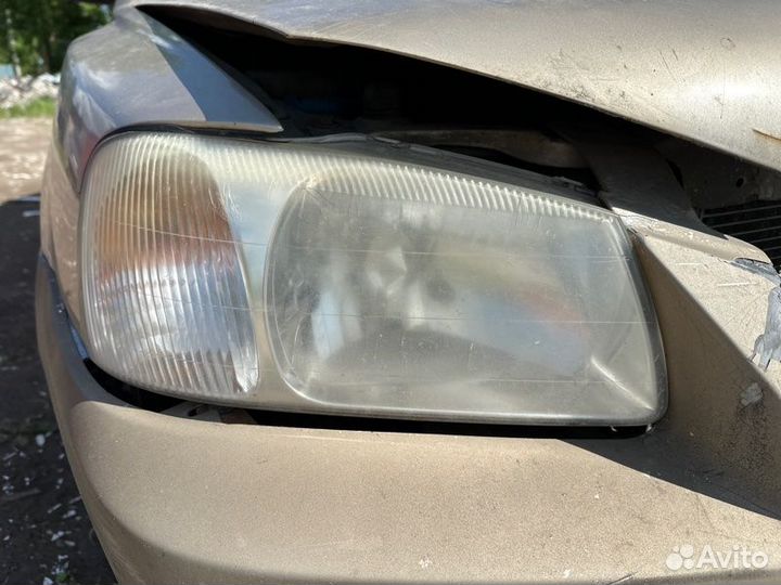 Фара правая Hyundai Accent G4EB 2006