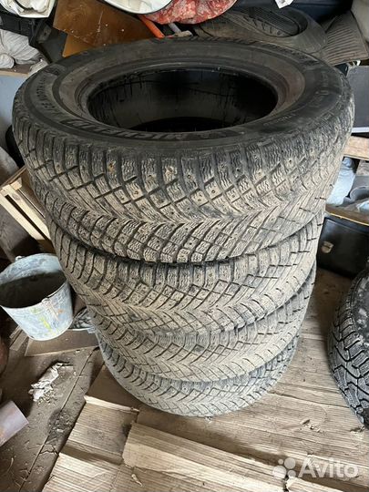 Michelin X-Ice Snow SUV 285/60 R18