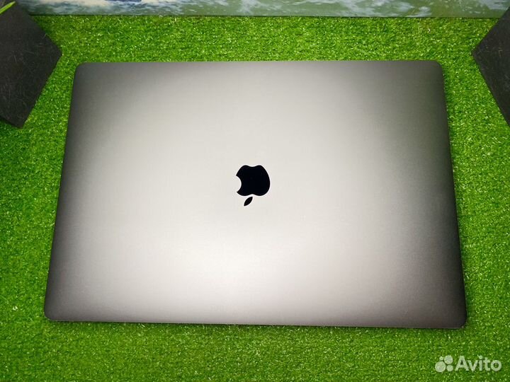 MacBook Pro 16 2019 i7 16gb 512gb