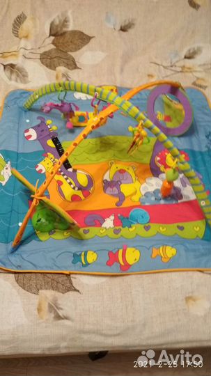 Развивающий коврик tiny love