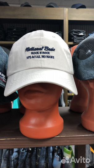 Бейсболка белая новая есть большие размеры