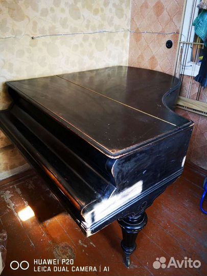 Рояль кабинетный