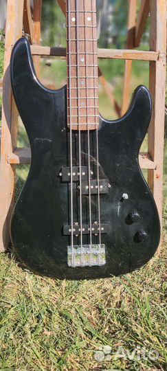 Бас Buskers 1997 (обмен)