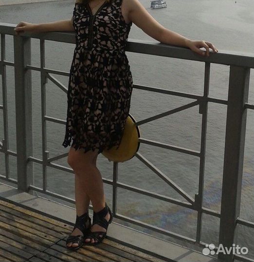 Вечернее платье