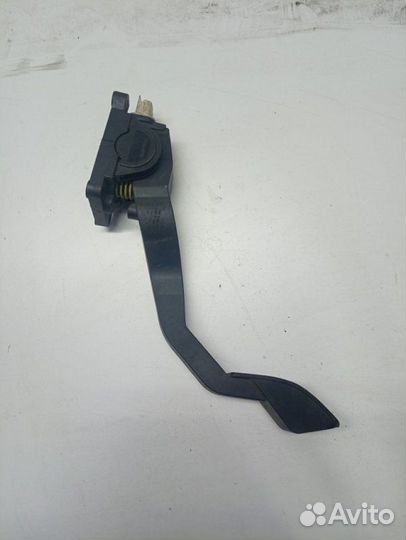 Электронная педаль газа Peugeot 206 седан