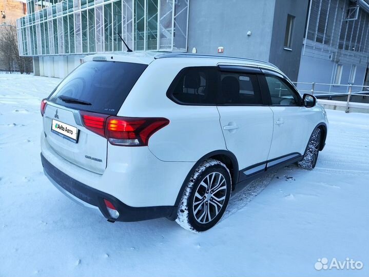 Mitsubishi Outlander 2.4 CVT, 2015, 203 450 км