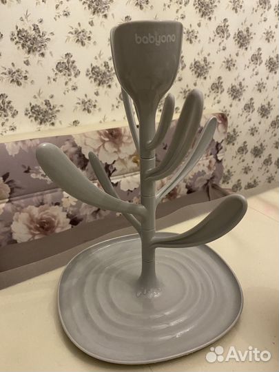 Подставка под бутылочки