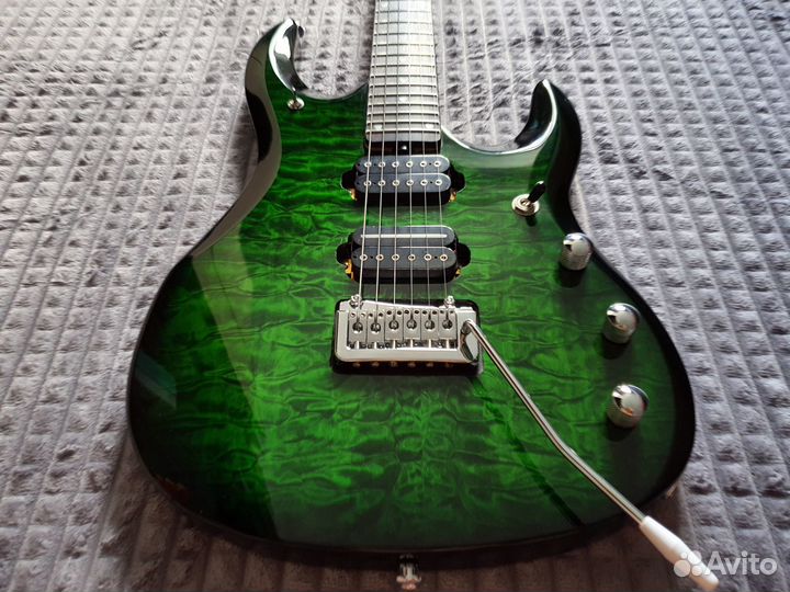 Music Man JP6 Emerald Green (Replica)
