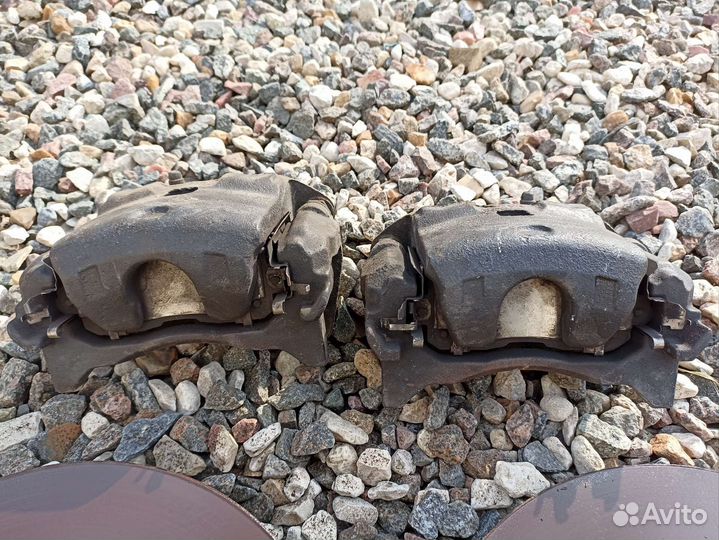 Суппорта Nissan teana l33