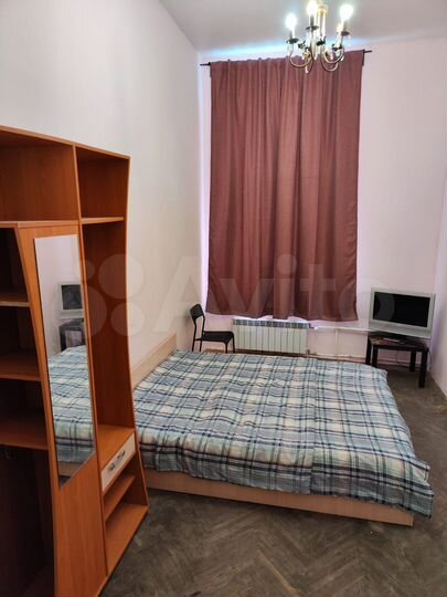 Комната 15 м² в 5-к., 3/7 эт.