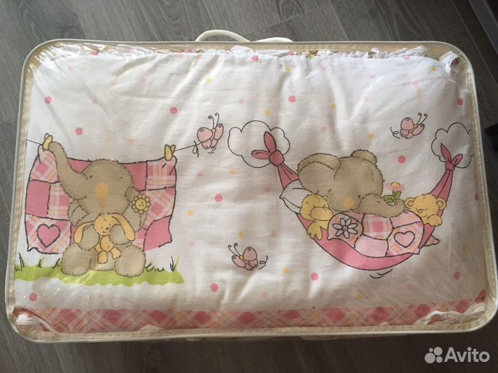 Бортики в детскую кроватку