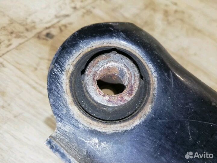 Рычаг поперечный задний Mitsubishi Lancer CX CY