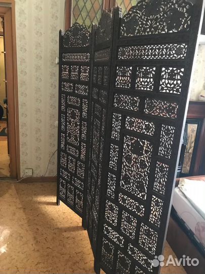 Ширма ручной работы из красного дерева