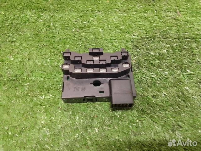 Датчик угла поворота рулевого колеса VW Tiguan 20