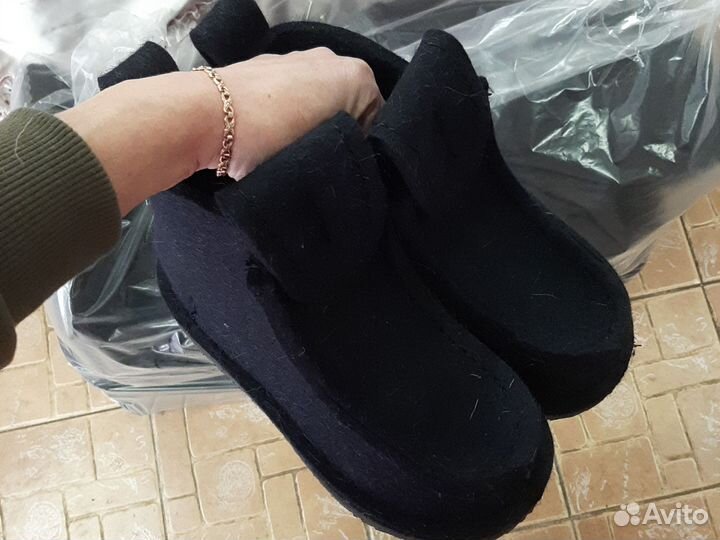 Валеши чёрные на трек подошве