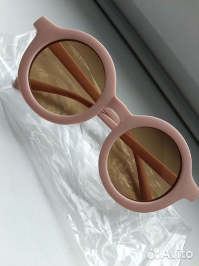 Детские солнечные очки