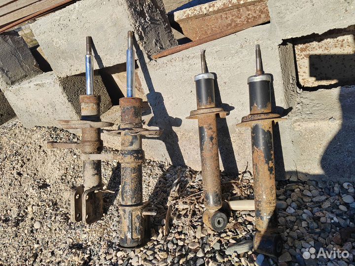 Стойки приора