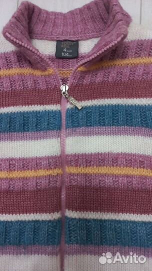 Теплая кофта для девочки