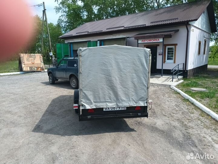 Прицеп на легковой автомобиль