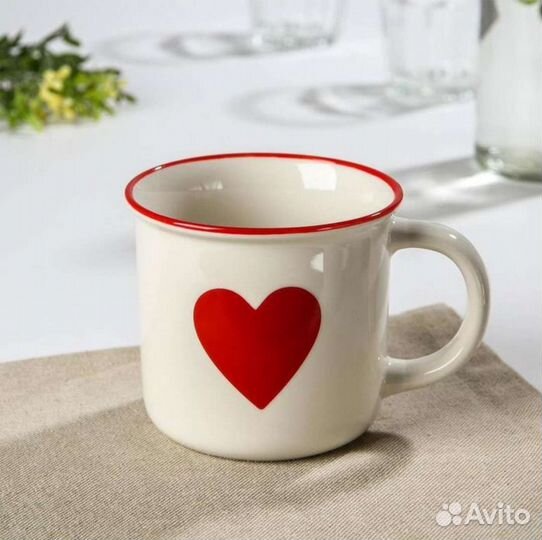 Кружка фарфоровая