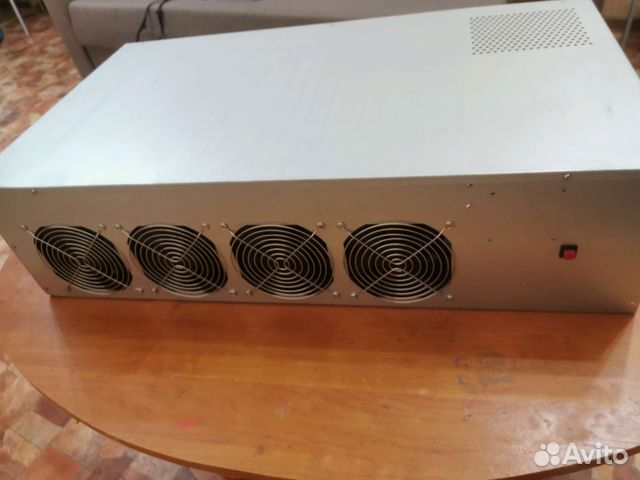Корпус с материнкой для майнинга